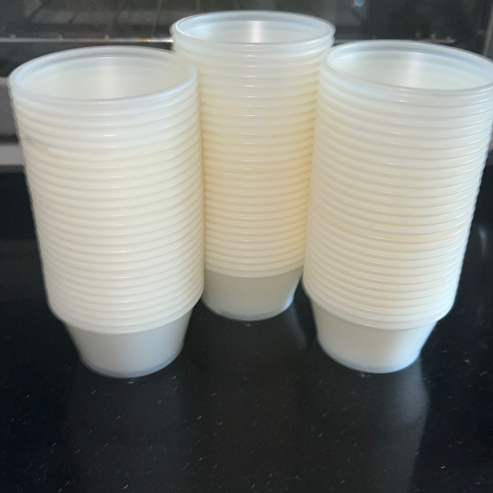 Plastic 2 oz Serving Cups